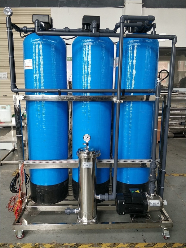Sistema de ósmosis inversa de paso único eficiente 5.0KW Potencia nominal 2000 LPH Flujo