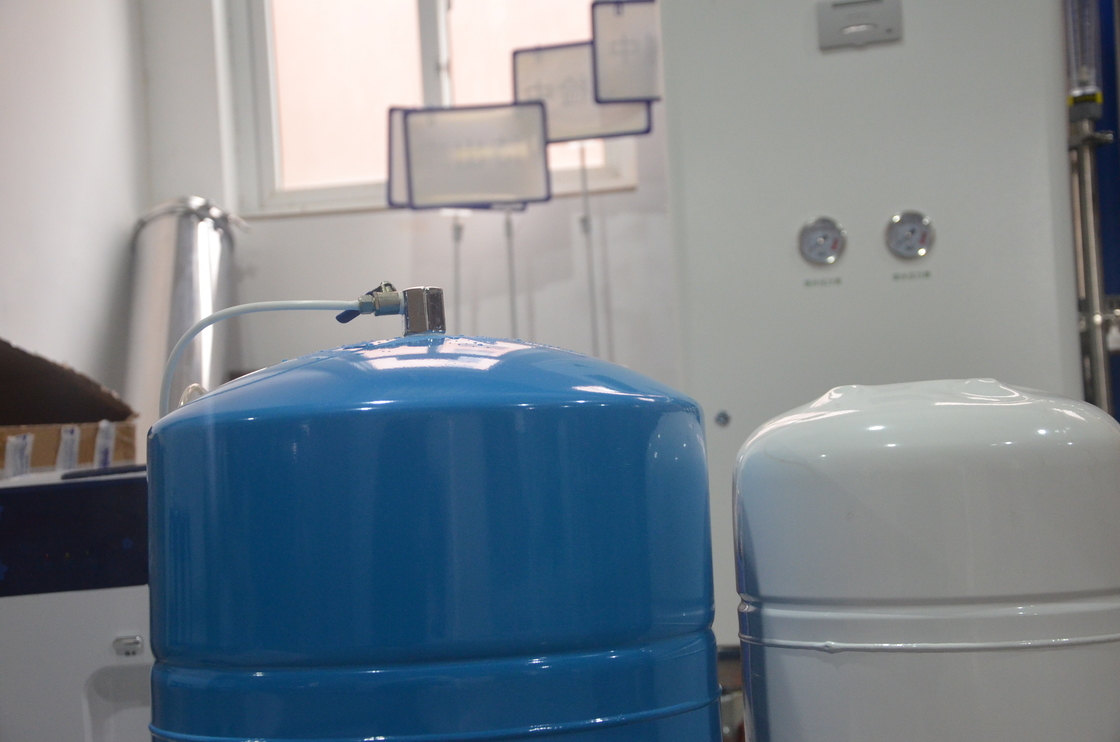 el tanque de almacenamiento plástico del agua del tanque de agua 5.0G para los accesorios del sistema del RO