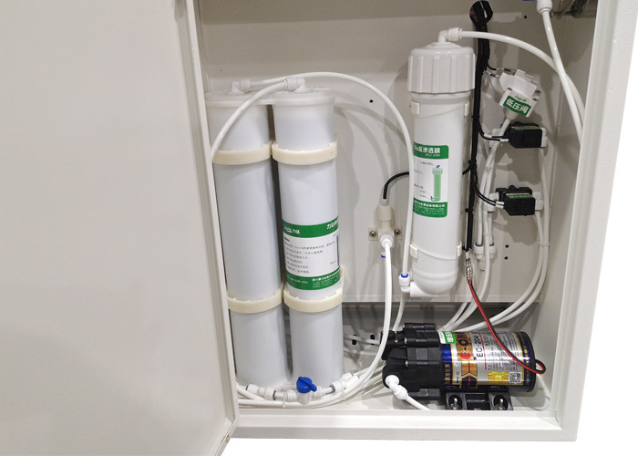 Máquina de tratamiento de agua de sistema Ro de una sola etapa para laboratorio y medicina