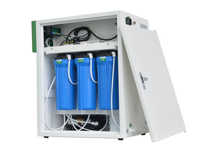 Tipo médico circuito de agua del gabinete de ósmosis reversa 40 litros por hora